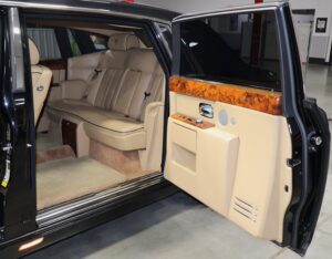 LT DOOR OPENING EDIT